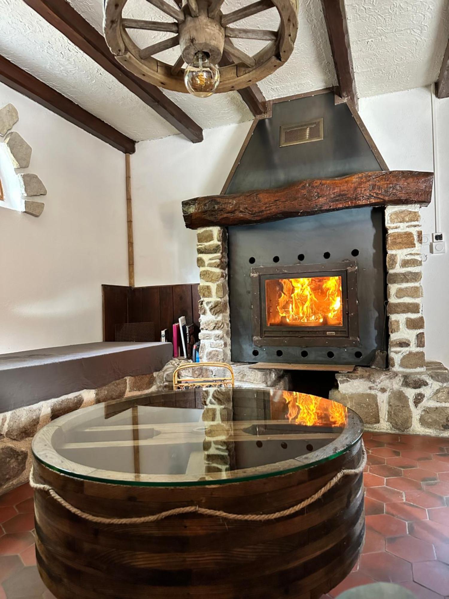 Au Coeur Du Vignoble Cognacais Villa Gondeville Kültér fotó